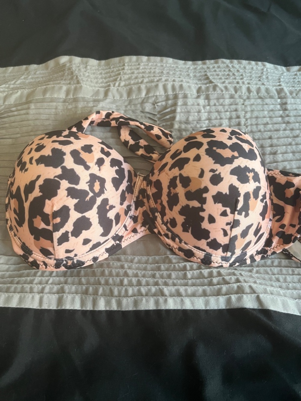 SHEIN Pink & Black Leopard Print Strapless Bikini Top